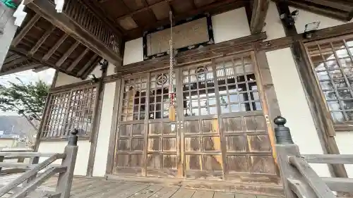 月崎神社の{uncategorized: "未分類", other: "その他", undefined: "問題あり", building: "その他建物", grave: "お墓", sacred_gate: "鳥居", guardian: "狛犬", statue: "像", buddha: "仏像", history: "歴史", nature: "自然", garden: "庭園", animal: "動物", pagoda: "塔", temizu: "手水舎", mountain_gate: "山門・神門", sanctuary: "本殿・本堂", subordinate: "末社・摂社", art: "芸術", scenery: "景色", jizo: "地蔵", ema: "絵馬", goshuin: "御朱印", omikuji: "おみくじ", items: "授与品その他", amulet: "お守り", goshuincho: "御朱印帳", eats: "食事", festival: "お祭り", votive_dance: "神楽", shichigosan: "七五三参", wedding: "結婚式", experience: "体験その他", initially: "初詣", around: "周辺", anti_infection: "感染症対策"}