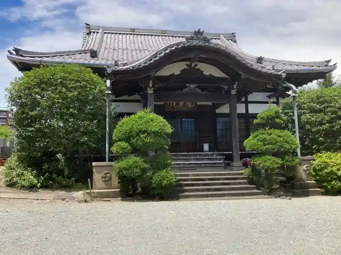 鳳巣院の本殿