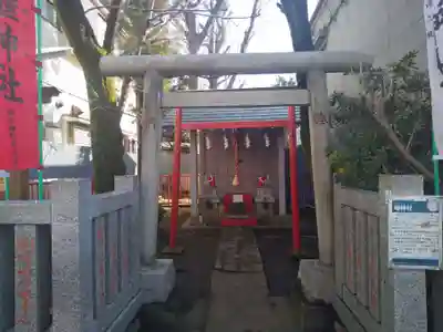 堰神社の本殿・本堂