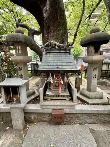 若一神社の末社