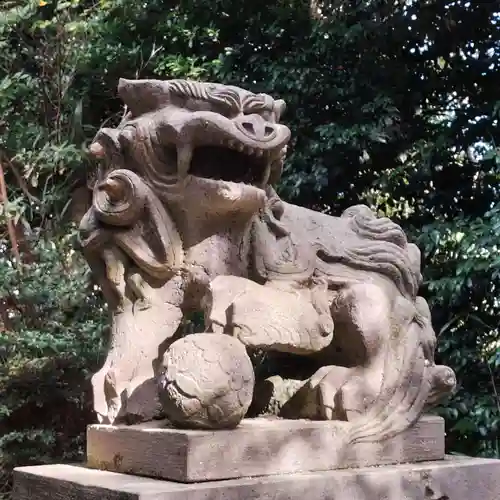 館山神社の狛犬