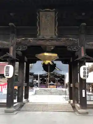 妻沼聖天山歓喜院の山門・神門