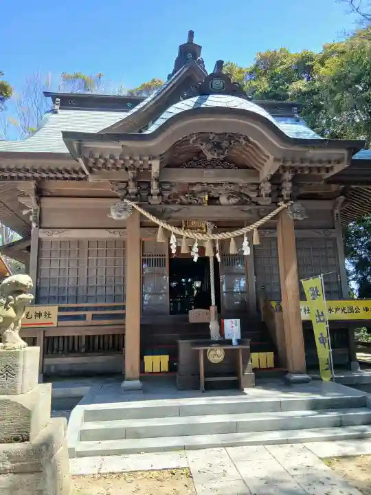 堀出神社の{uncategorized: "未分類", other: "その他", undefined: "問題あり", building: "その他建物", grave: "お墓", sacred_gate: "鳥居", guardian: "狛犬", statue: "像", buddha: "仏像", history: "歴史", nature: "自然", garden: "庭園", animal: "動物", pagoda: "塔", temizu: "手水舎", mountain_gate: "山門・神門", sanctuary: "本殿・本堂", subordinate: "末社・摂社", art: "芸術", scenery: "景色", jizo: "地蔵", ema: "絵馬", goshuin: "御朱印", omikuji: "おみくじ", items: "授与品その他", amulet: "お守り", goshuincho: "御朱印帳", eats: "食事", festival: "お祭り", votive_dance: "神楽", shichigosan: "七五三参", wedding: "結婚式", experience: "体験その他", initially: "初詣", around: "周辺", anti_infection: "感染症対策"}