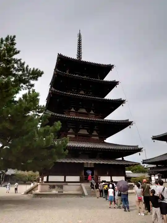 法隆寺の塔