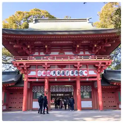 武蔵一宮氷川神社の山門