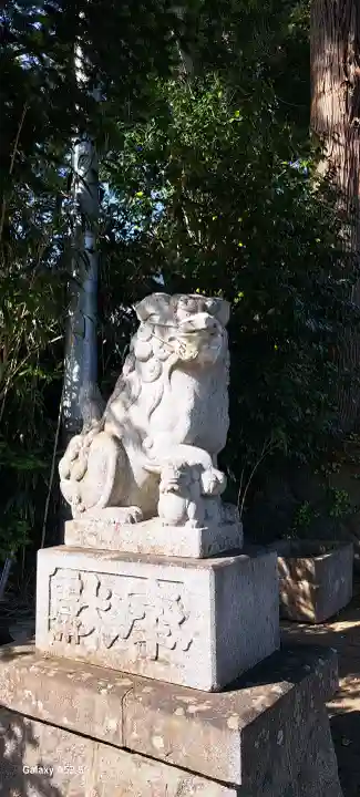 蛇ケ崎八幡神社の{uncategorized: "未分類", other: "その他", undefined: "問題あり", building: "その他建物", grave: "お墓", sacred_gate: "鳥居", guardian: "狛犬", statue: "像", buddha: "仏像", history: "歴史", nature: "自然", garden: "庭園", animal: "動物", pagoda: "塔", temizu: "手水舎", mountain_gate: "山門・神門", sanctuary: "本殿・本堂", subordinate: "末社・摂社", art: "芸術", scenery: "景色", jizo: "地蔵", ema: "絵馬", goshuin: "御朱印", omikuji: "おみくじ", items: "授与品その他", amulet: "お守り", goshuincho: "御朱印帳", eats: "食事", festival: "お祭り", votive_dance: "神楽", shichigosan: "七五三参", wedding: "結婚式", experience: "体験その他", initially: "初詣", around: "周辺", anti_infection: "感染症対策"}