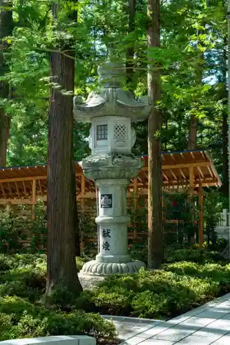 諏訪大社下社秋宮(長野県)