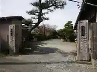 東光寺の山門・神門