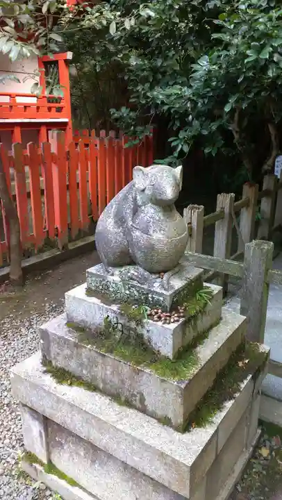 大豊神社の狛犬