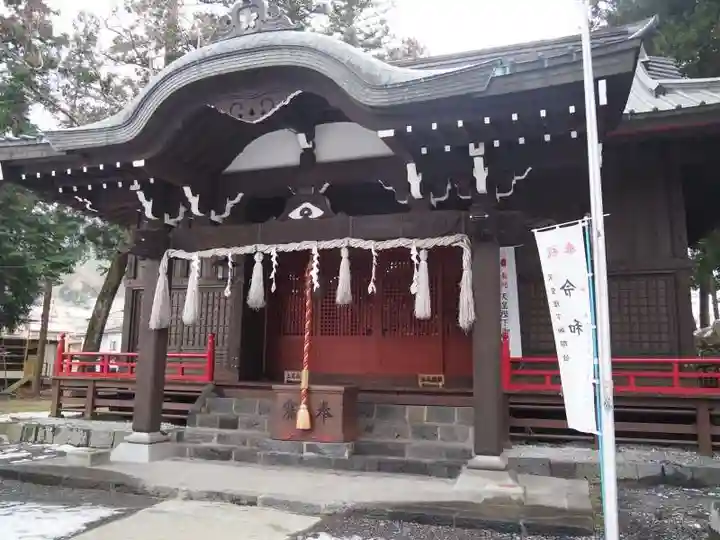 北東本宮小室浅間神社の本殿・本堂