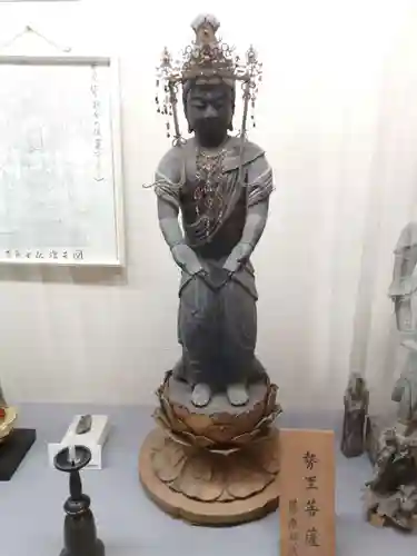 飛鳥寺の仏像