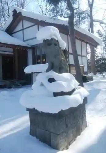 旭川神社の狛犬