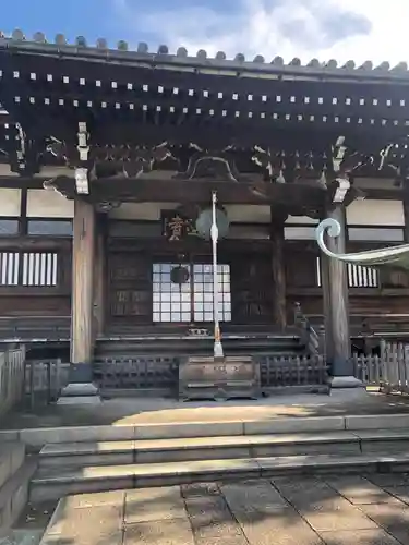 妙蓮寺の本殿・本堂