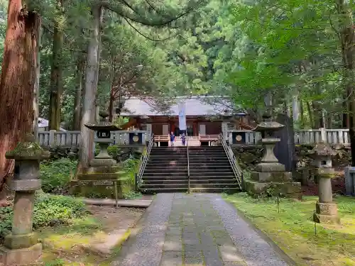 赤城神社(三夜沢町)の本殿