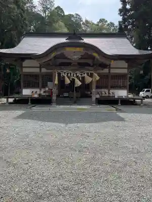 高岡神社の{uncategorized: "未分類", other: "その他", undefined: "問題あり", building: "その他建物", grave: "お墓", sacred_gate: "鳥居", guardian: "狛犬", statue: "像", buddha: "仏像", history: "歴史", nature: "自然", garden: "庭園", animal: "動物", pagoda: "塔", temizu: "手水舎", mountain_gate: "山門・神門", sanctuary: "本殿・本堂", subordinate: "末社・摂社", art: "芸術", scenery: "景色", jizo: "地蔵", ema: "絵馬", goshuin: "御朱印", omikuji: "おみくじ", items: "授与品その他", amulet: "お守り", goshuincho: "御朱印帳", eats: "食事", festival: "お祭り", votive_dance: "神楽", shichigosan: "七五三参", wedding: "結婚式", experience: "体験その他", initially: "初詣", around: "周辺", anti_infection: "感染症対策"}