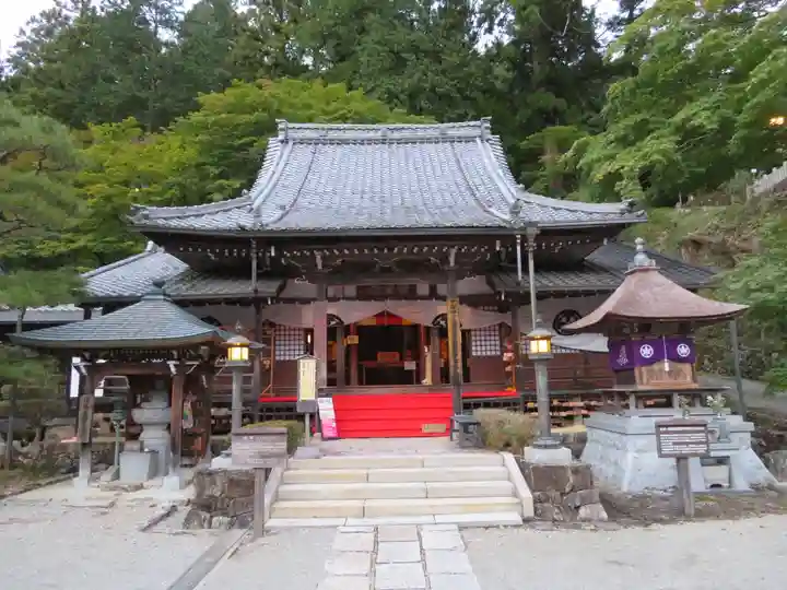 温泉寺の本殿・本堂