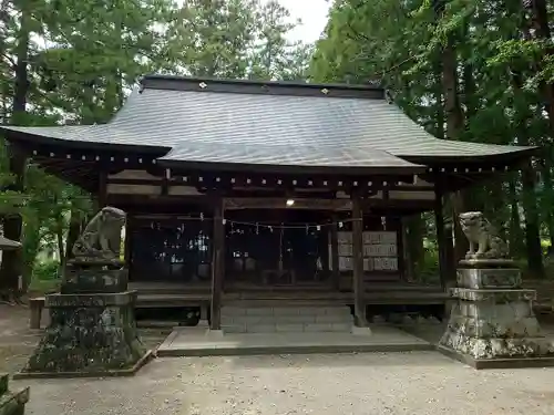 諏訪神社(山梨県)