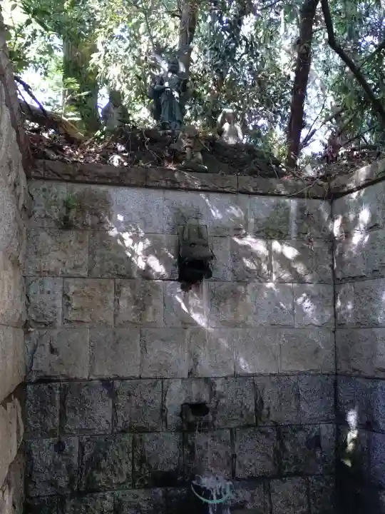 金蔵寺の{uncategorized: "未分類", other: "その他", undefined: "問題あり", building: "その他建物", grave: "お墓", sacred_gate: "鳥居", guardian: "狛犬", statue: "像", buddha: "仏像", history: "歴史", nature: "自然", garden: "庭園", animal: "動物", pagoda: "塔", temizu: "手水舎", mountain_gate: "山門・神門", sanctuary: "本殿・本堂", subordinate: "末社・摂社", art: "芸術", scenery: "景色", jizo: "地蔵", ema: "絵馬", goshuin: "御朱印", omikuji: "おみくじ", items: "授与品その他", amulet: "お守り", goshuincho: "御朱印帳", eats: "食事", festival: "お祭り", votive_dance: "神楽", shichigosan: "七五三参", wedding: "結婚式", experience: "体験その他", initially: "初詣", around: "周辺", anti_infection: "感染症対策"}