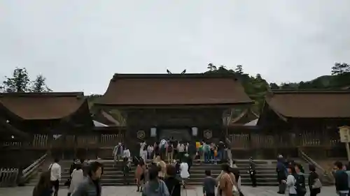 出雲大社の本殿・本堂