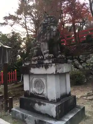建勲神社の狛犬