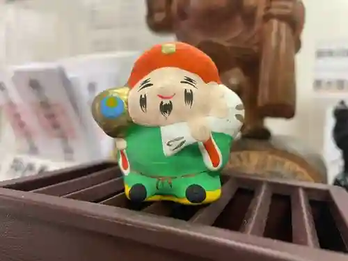 彌彦神社　(伊夜日子神社)の像