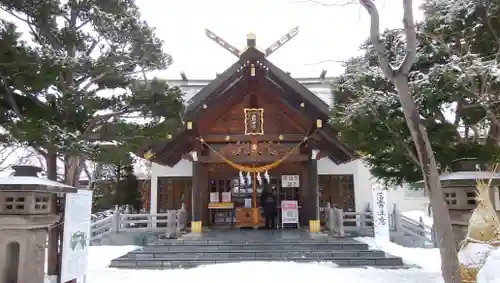 西野神社の本殿