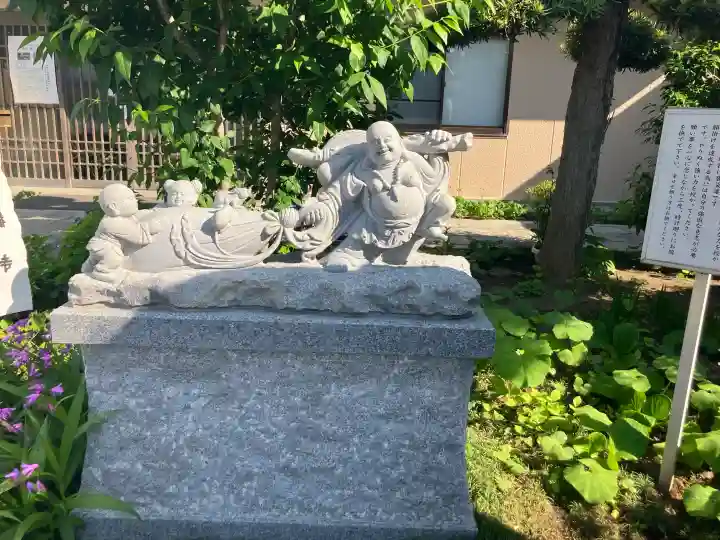 良観寺の{uncategorized: "未分類", other: "その他", undefined: "問題あり", building: "その他建物", grave: "お墓", sacred_gate: "鳥居", guardian: "狛犬", statue: "像", buddha: "仏像", history: "歴史", nature: "自然", garden: "庭園", animal: "動物", pagoda: "塔", temizu: "手水舎", mountain_gate: "山門・神門", sanctuary: "本殿・本堂", subordinate: "末社・摂社", art: "芸術", scenery: "景色", jizo: "地蔵", ema: "絵馬", goshuin: "御朱印", omikuji: "おみくじ", items: "授与品その他", amulet: "お守り", goshuincho: "御朱印帳", eats: "食事", festival: "お祭り", votive_dance: "神楽", shichigosan: "七五三参", wedding: "結婚式", experience: "体験その他", initially: "初詣", around: "周辺", anti_infection: "感染症対策"}