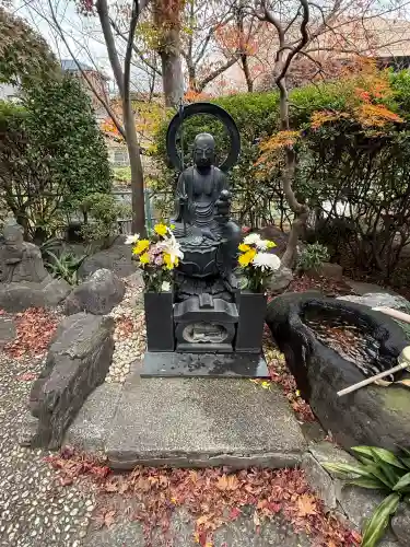 金剛寺の{uncategorized: "未分類", other: "その他", undefined: "問題あり", building: "その他建物", grave: "お墓", sacred_gate: "鳥居", guardian: "狛犬", statue: "像", buddha: "仏像", history: "歴史", nature: "自然", garden: "庭園", animal: "動物", pagoda: "塔", temizu: "手水舎", mountain_gate: "山門・神門", sanctuary: "本殿・本堂", subordinate: "末社・摂社", art: "芸術", scenery: "景色", jizo: "地蔵", ema: "絵馬", goshuin: "御朱印", omikuji: "おみくじ", items: "授与品その他", amulet: "お守り", goshuincho: "御朱印帳", eats: "食事", festival: "お祭り", votive_dance: "神楽", shichigosan: "七五三参", wedding: "結婚式", experience: "体験その他", initially: "初詣", around: "周辺", anti_infection: "感染症対策"}