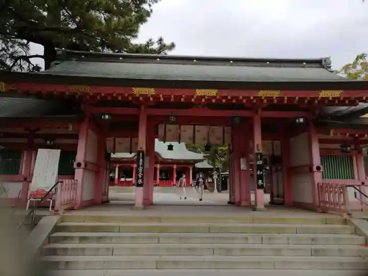 長田神社の山門・神門