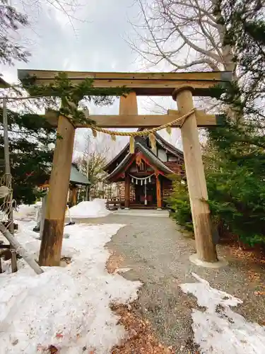 平岸天満宮・太平山三吉神社の鳥居