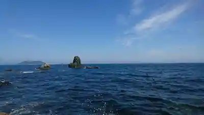 ビシャゴ浦姉妹岩(大分県)