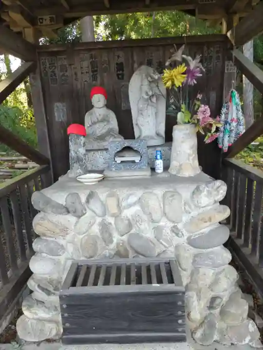 歓喜寺の末社・摂社