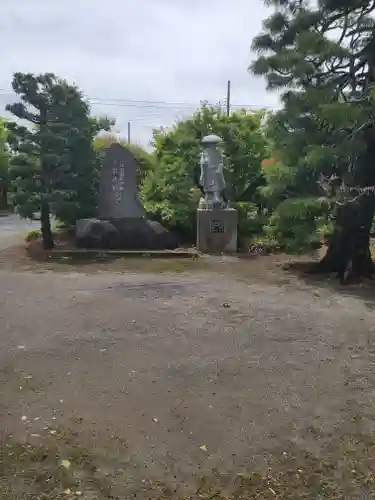 滿福寺の像