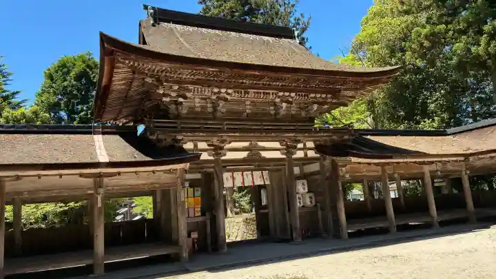 油日神社の{uncategorized: "未分類", other: "その他", undefined: "問題あり", building: "その他建物", grave: "お墓", sacred_gate: "鳥居", guardian: "狛犬", statue: "像", buddha: "仏像", history: "歴史", nature: "自然", garden: "庭園", animal: "動物", pagoda: "塔", temizu: "手水舎", mountain_gate: "山門・神門", sanctuary: "本殿・本堂", subordinate: "末社・摂社", art: "芸術", scenery: "景色", jizo: "地蔵", ema: "絵馬", goshuin: "御朱印", omikuji: "おみくじ", items: "授与品その他", amulet: "お守り", goshuincho: "御朱印帳", eats: "食事", festival: "お祭り", votive_dance: "神楽", shichigosan: "七五三参", wedding: "結婚式", experience: "体験その他", initially: "初詣", around: "周辺", anti_infection: "感染症対策"}