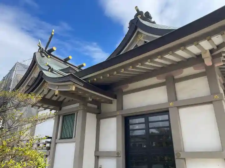 氷川神社の{uncategorized: "未分類", other: "その他", undefined: "問題あり", building: "その他建物", grave: "お墓", sacred_gate: "鳥居", guardian: "狛犬", statue: "像", buddha: "仏像", history: "歴史", nature: "自然", garden: "庭園", animal: "動物", pagoda: "塔", temizu: "手水舎", mountain_gate: "山門・神門", sanctuary: "本殿・本堂", subordinate: "末社・摂社", art: "芸術", scenery: "景色", jizo: "地蔵", ema: "絵馬", goshuin: "御朱印", omikuji: "おみくじ", items: "授与品その他", amulet: "お守り", goshuincho: "御朱印帳", eats: "食事", festival: "お祭り", votive_dance: "神楽", shichigosan: "七五三参", wedding: "結婚式", experience: "体験その他", initially: "初詣", around: "周辺", anti_infection: "感染症対策"}
