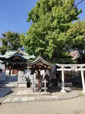 蒲原神社の本殿・本堂