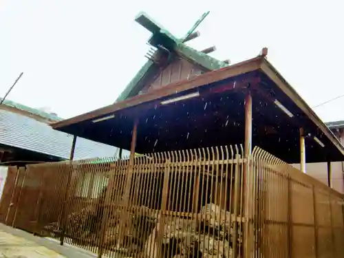鶴見神社の本殿・本堂