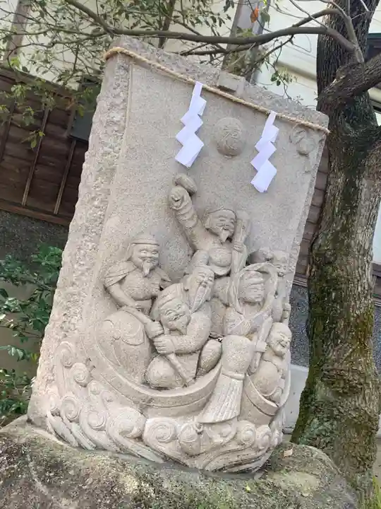 彦島八幡宮の像