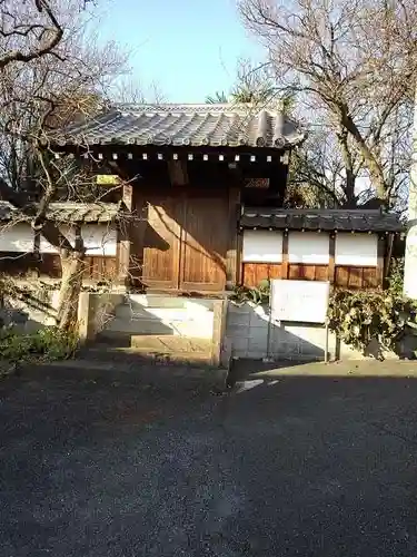 来迎寺の山門