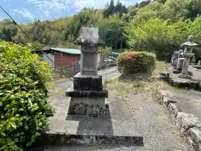 清寿庵の{uncategorized: "未分類", other: "その他", undefined: "問題あり", building: "その他建物", grave: "お墓", sacred_gate: "鳥居", guardian: "狛犬", statue: "像", buddha: "仏像", history: "歴史", nature: "自然", garden: "庭園", animal: "動物", pagoda: "塔", temizu: "手水舎", mountain_gate: "山門・神門", sanctuary: "本殿・本堂", subordinate: "末社・摂社", art: "芸術", scenery: "景色", jizo: "地蔵", ema: "絵馬", goshuin: "御朱印", omikuji: "おみくじ", items: "授与品その他", amulet: "お守り", goshuincho: "御朱印帳", eats: "食事", festival: "お祭り", votive_dance: "神楽", shichigosan: "七五三参", wedding: "結婚式", experience: "体験その他", initially: "初詣", around: "周辺", anti_infection: "感染症対策"}