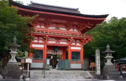 長等神社の山門