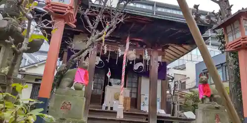 四谷於岩稲荷田宮神社の本殿・本堂