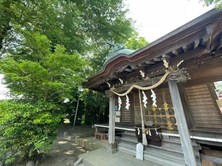 有鹿神社の{uncategorized: "未分類", other: "その他", undefined: "問題あり", building: "その他建物", grave: "お墓", sacred_gate: "鳥居", guardian: "狛犬", statue: "像", buddha: "仏像", history: "歴史", nature: "自然", garden: "庭園", animal: "動物", pagoda: "塔", temizu: "手水舎", mountain_gate: "山門・神門", sanctuary: "本殿・本堂", subordinate: "末社・摂社", art: "芸術", scenery: "景色", jizo: "地蔵", ema: "絵馬", goshuin: "御朱印", omikuji: "おみくじ", items: "授与品その他", amulet: "お守り", goshuincho: "御朱印帳", eats: "食事", festival: "お祭り", votive_dance: "神楽", shichigosan: "七五三参", wedding: "結婚式", experience: "体験その他", initially: "初詣", around: "周辺", anti_infection: "感染症対策"}