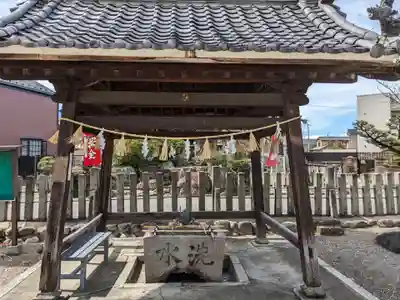 星神社の手水舎