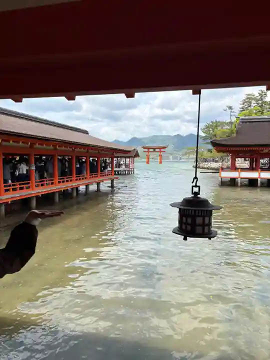 厳島神社(広島県)