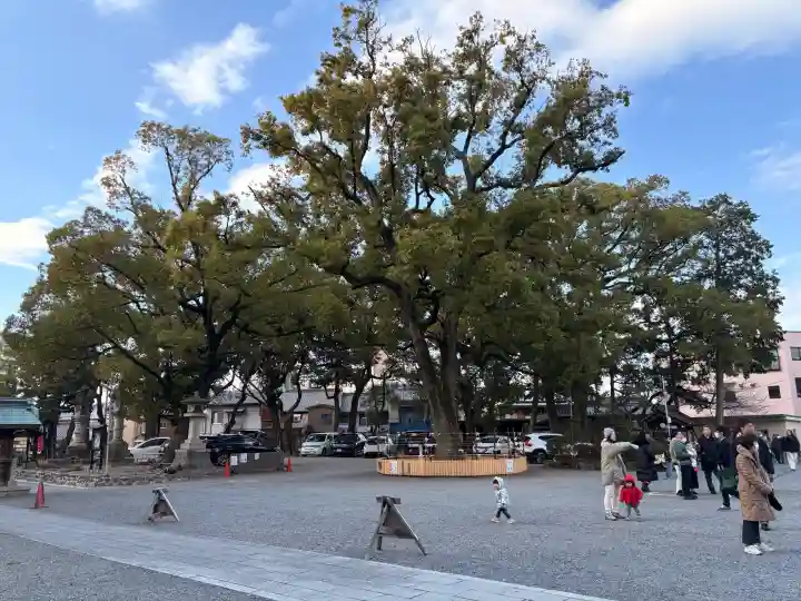 川原神社の{uncategorized: "未分類", other: "その他", undefined: "問題あり", building: "その他建物", grave: "お墓", sacred_gate: "鳥居", guardian: "狛犬", statue: "像", buddha: "仏像", history: "歴史", nature: "自然", garden: "庭園", animal: "動物", pagoda: "塔", temizu: "手水舎", mountain_gate: "山門・神門", sanctuary: "本殿・本堂", subordinate: "末社・摂社", art: "芸術", scenery: "景色", jizo: "地蔵", ema: "絵馬", goshuin: "御朱印", omikuji: "おみくじ", items: "授与品その他", amulet: "お守り", goshuincho: "御朱印帳", eats: "食事", festival: "お祭り", votive_dance: "神楽", shichigosan: "七五三参", wedding: "結婚式", experience: "体験その他", initially: "初詣", around: "周辺", anti_infection: "感染症対策"}