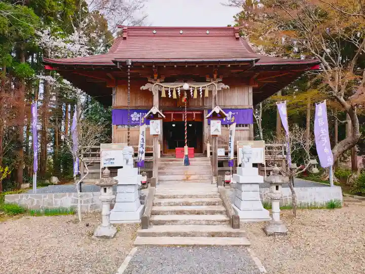 羽生天神社の{uncategorized: "未分類", other: "その他", undefined: "問題あり", building: "その他建物", grave: "お墓", sacred_gate: "鳥居", guardian: "狛犬", statue: "像", buddha: "仏像", history: "歴史", nature: "自然", garden: "庭園", animal: "動物", pagoda: "塔", temizu: "手水舎", mountain_gate: "山門・神門", sanctuary: "本殿・本堂", subordinate: "末社・摂社", art: "芸術", scenery: "景色", jizo: "地蔵", ema: "絵馬", goshuin: "御朱印", omikuji: "おみくじ", items: "授与品その他", amulet: "お守り", goshuincho: "御朱印帳", eats: "食事", festival: "お祭り", votive_dance: "神楽", shichigosan: "七五三参", wedding: "結婚式", experience: "体験その他", initially: "初詣", around: "周辺", anti_infection: "感染症対策"}