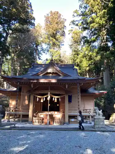 須山浅間神社の本殿