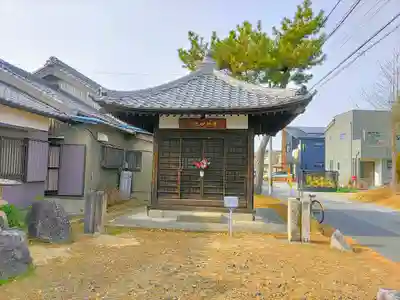 古井薬師堂の本殿・本堂