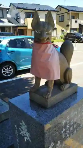 青山稲荷神社の狛犬